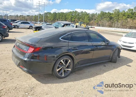 2021 Hyundai Sonata Sel Plus z USA, uszkodzony, nr VIN 5NPEJ4J26MH106942